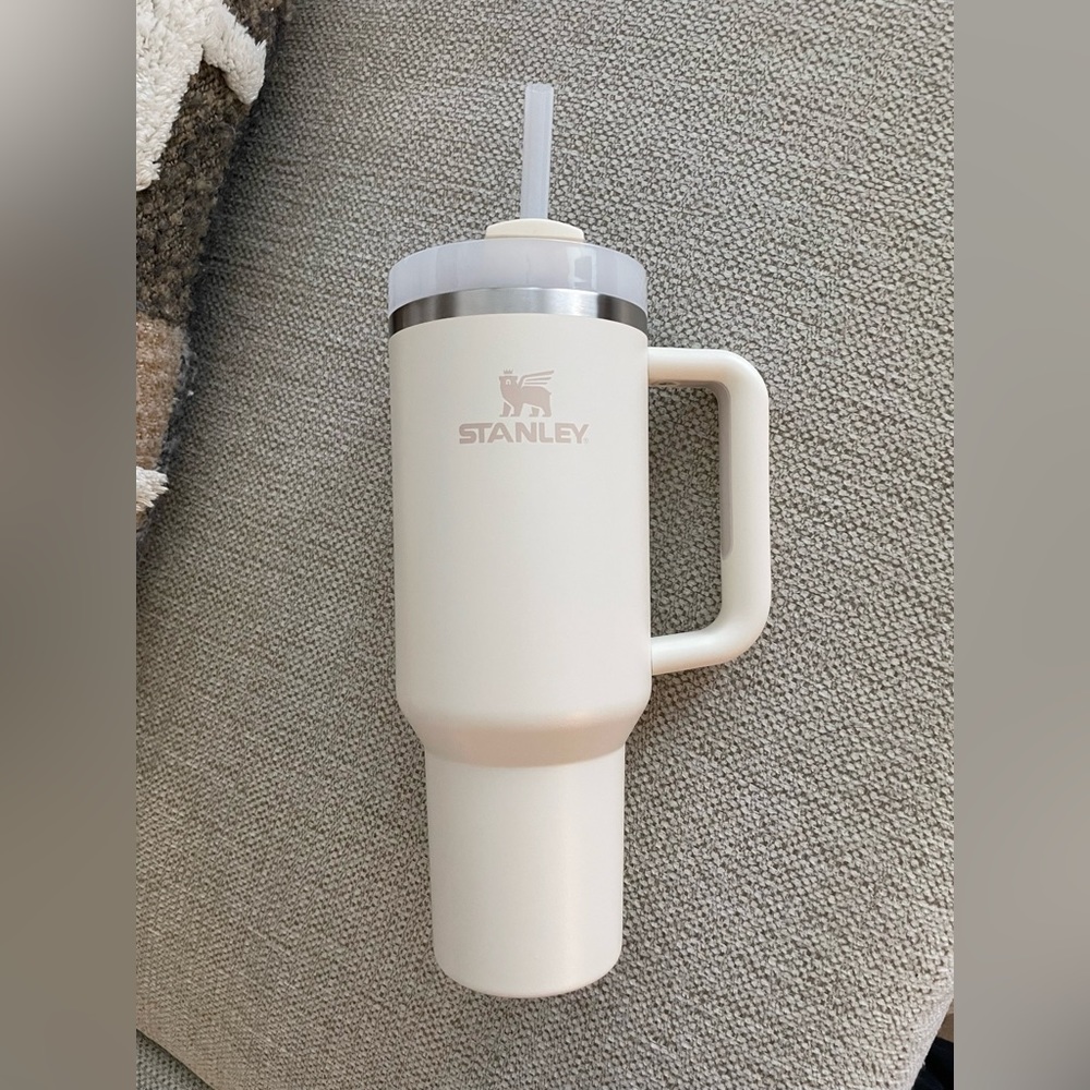 40oz Stanley tumbler